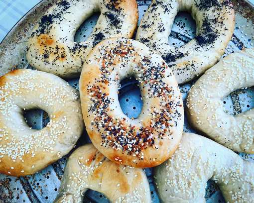 Tennessee's 7 Best Bagel Shops to Visit in 2024!