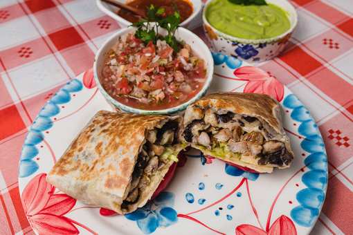 10 Best Burrito Joints in Tennessee!
