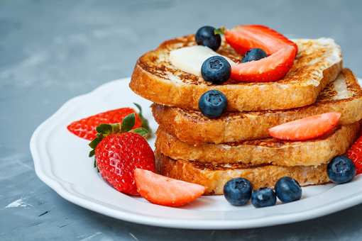 10 Best Places for French Toast in Tennessee!