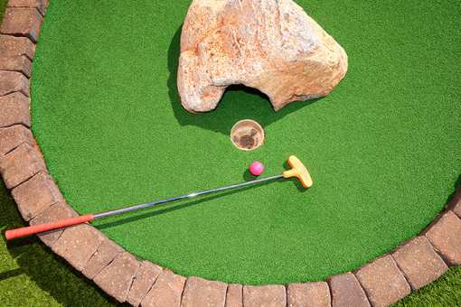 The 9 Best Mini Golf Courses in Tennessee!