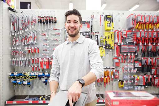 The 9 Best Hardware Stores in Texas!