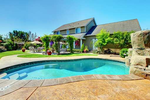10 Best Pool Cleaning and Maintenance Services in Texas!