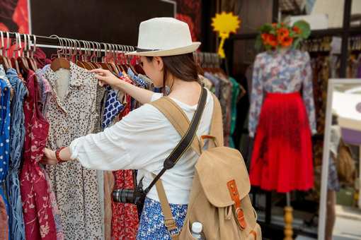 The 9 Best Thrift Stores in Texas!