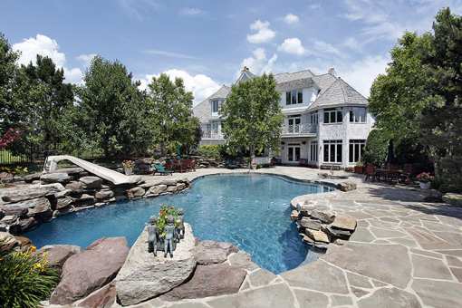 10 Best Pool Cleaning and Maintenance Services in Virginia!