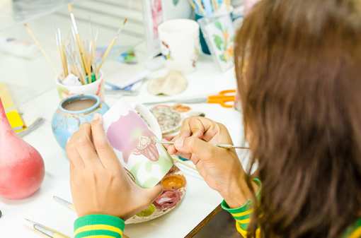 10 Best Paint Your Own Pottery Studios in Virginia!