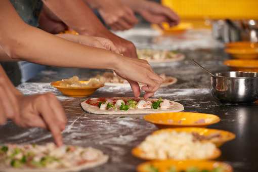 The 9 Best Cooking Classes in Vermont!