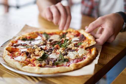 Best Pizza in Vermont: Our 6 Favorites!