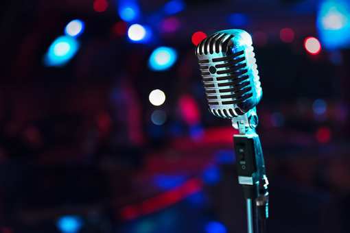 The 7 Best Comedy Clubs in Washington State!