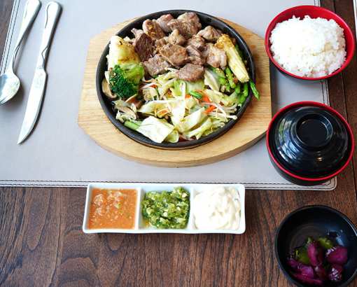 7 Best Hibachi-style Restaurants in Washington!