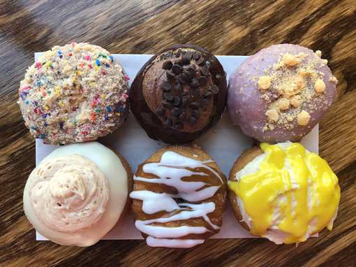 7 Best Doughnut Shops in Wisconsin!