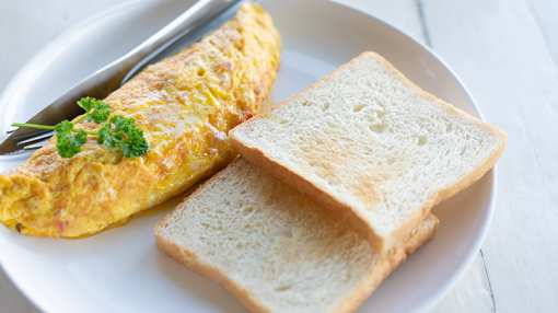 10 Best Places for Omelets in Wisconsin!