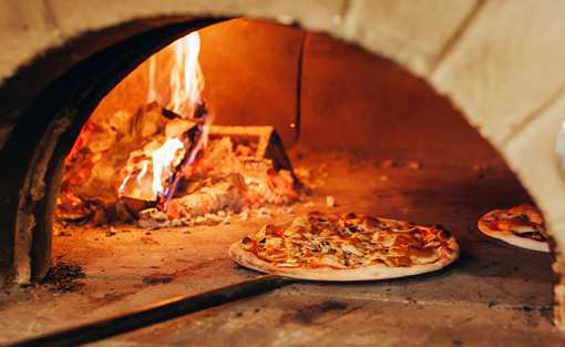 Best Pizza in Wisconsin: Our 8 Favorites!