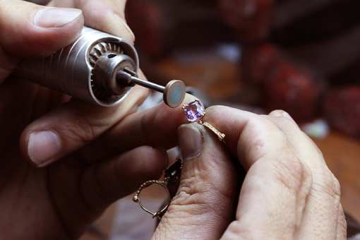 4 Best Jewelers in Wyoming!