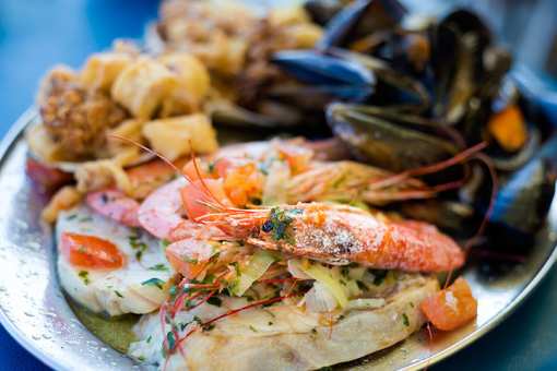 The 6 Best Seafood Restaurants in Wyoming!